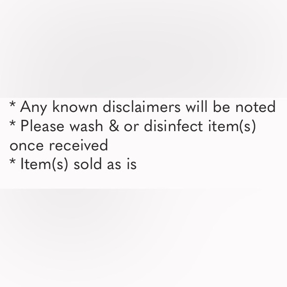 Hello Kitty X forever 21 sweater - Picture 5 of 5